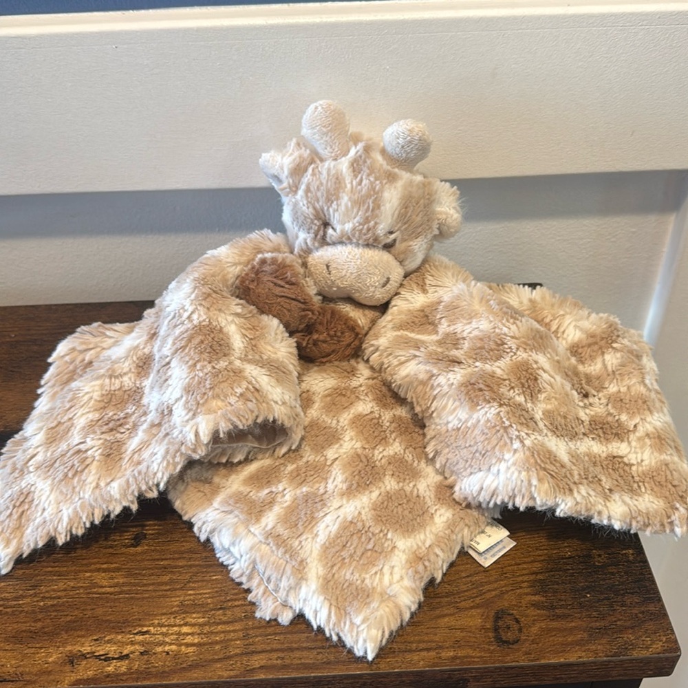 Aurora Baby Giraffe Lovey‎ Plush Security Blanket Rattle Toy Infant 12" x 12"